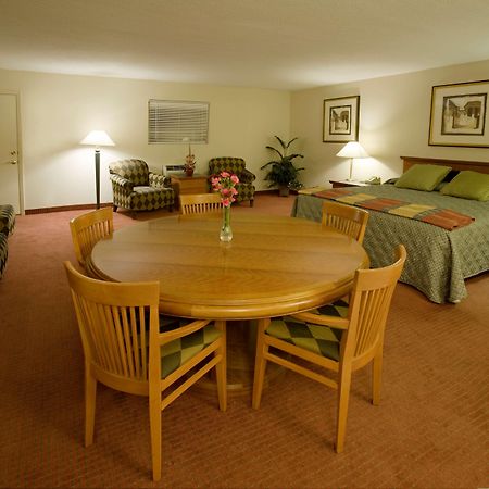 Americas Best Value Inn - Edna Cameră foto