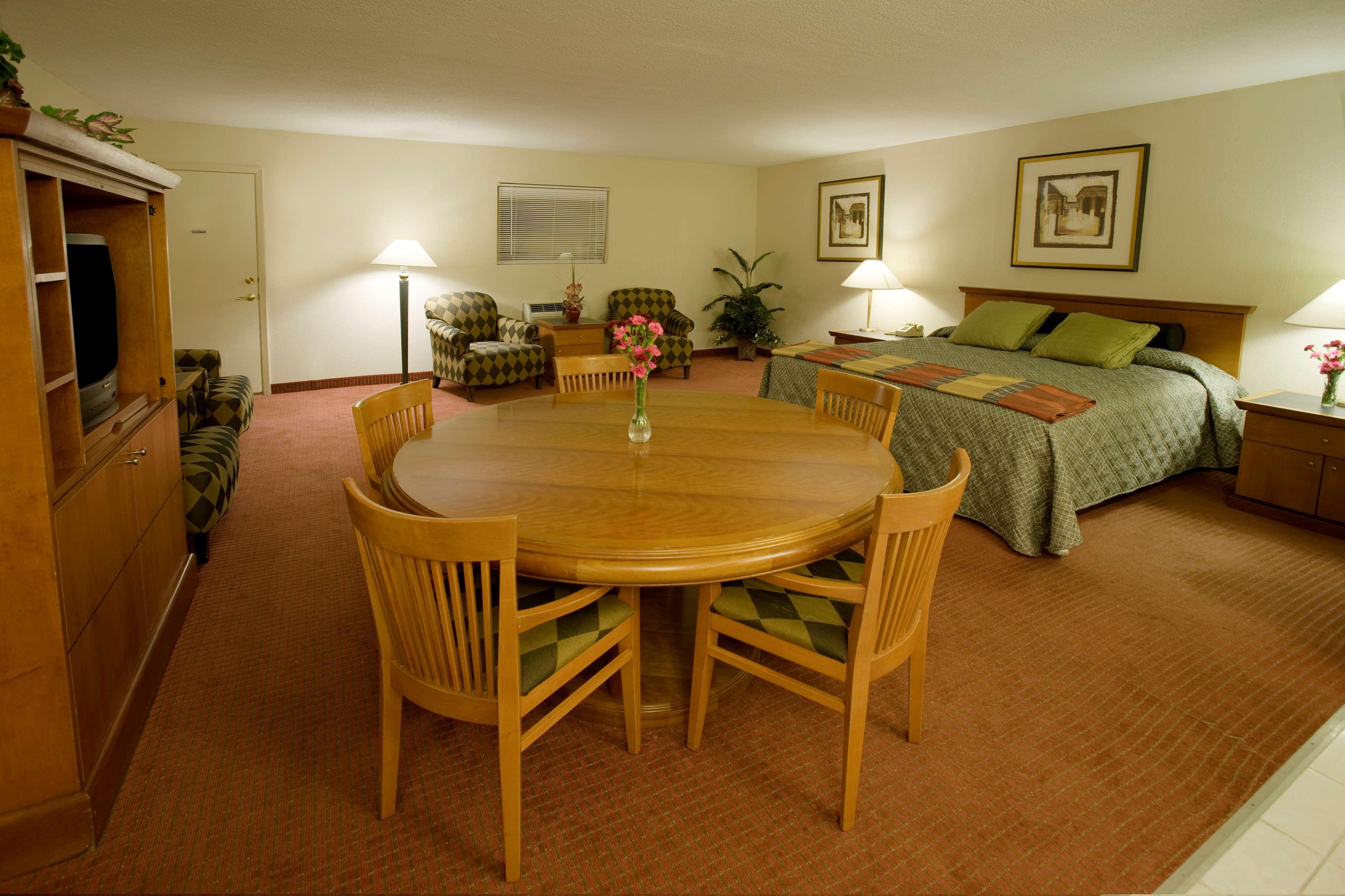 Americas Best Value Inn - Edna Cameră foto